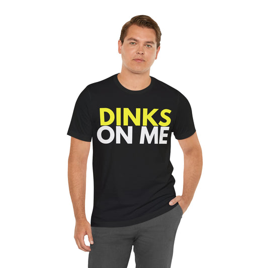 Dinks Graphic Tee — Bold Yellow Text Casual T‑Shirt